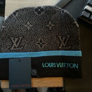 Louis Vuitton Gray and Black Knit Beanie